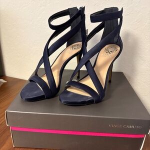 Vince Camuto “Devinhara” navy blue high heels - size 6.5m